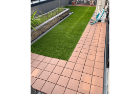 人工芝DIY　施工後　ベランダ