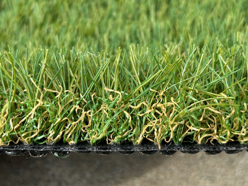 ふわふわターフ30mmの断面